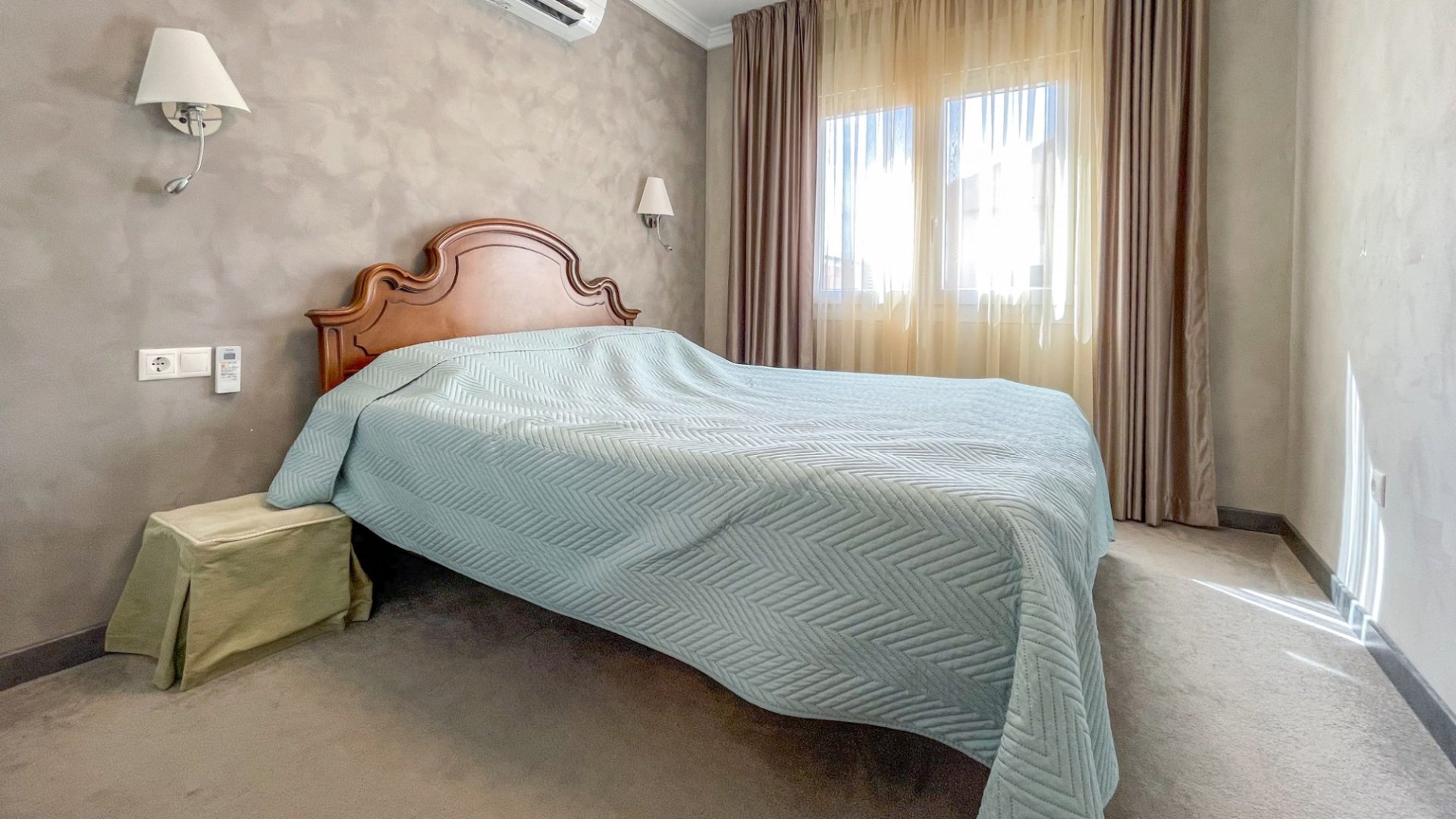 Revente - Villa -
Torrevieja - Cabo Cervera