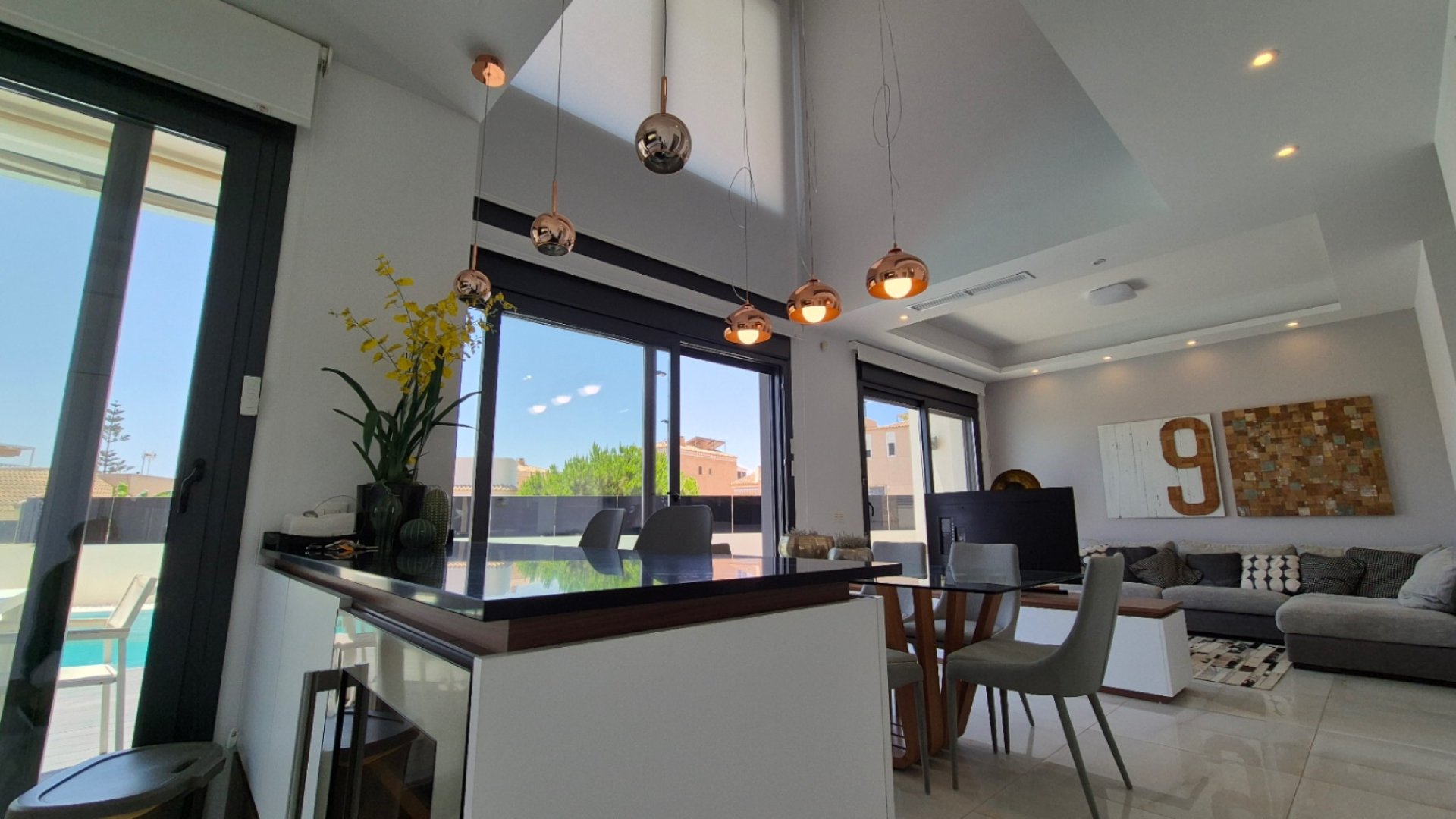 Revente - Villa -
Torrevieja - Costa Blanca