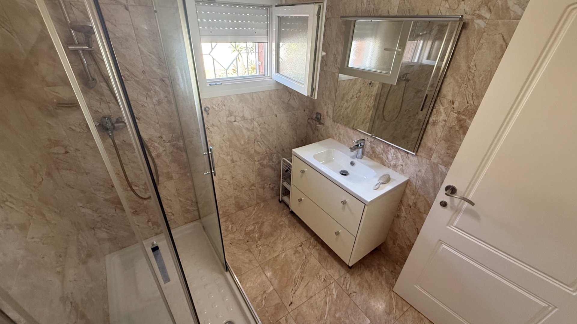 Revente - Villa -
Torrevieja - Costa Blanca