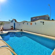 Revente - Villa -
Torrevieja - El Chaparral