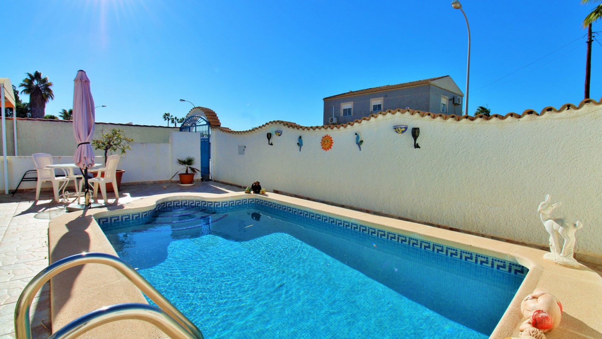 Revente - Villa -
Torrevieja - El Chaparral