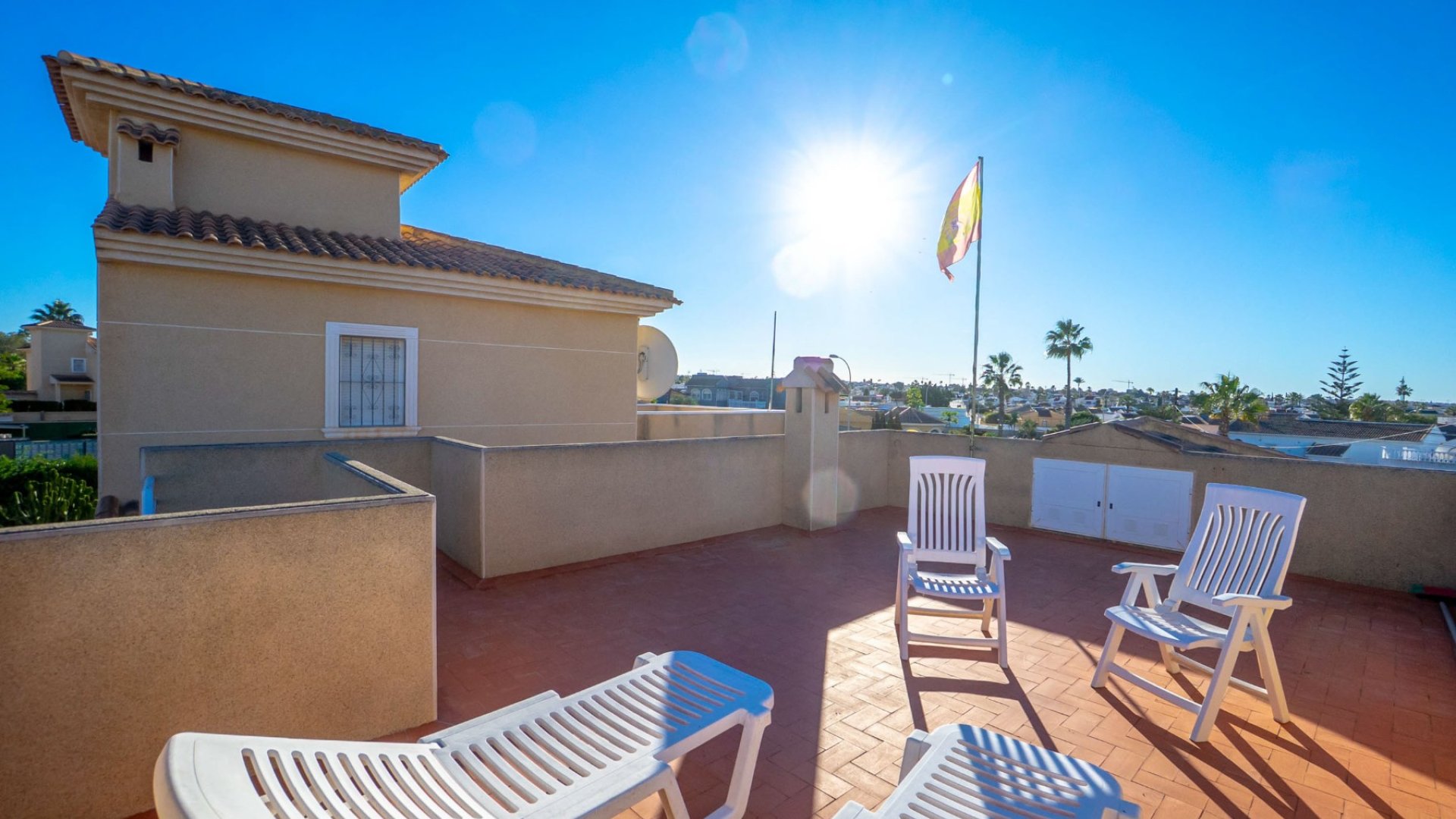 Revente - Villa -
Torrevieja - El Chaparral