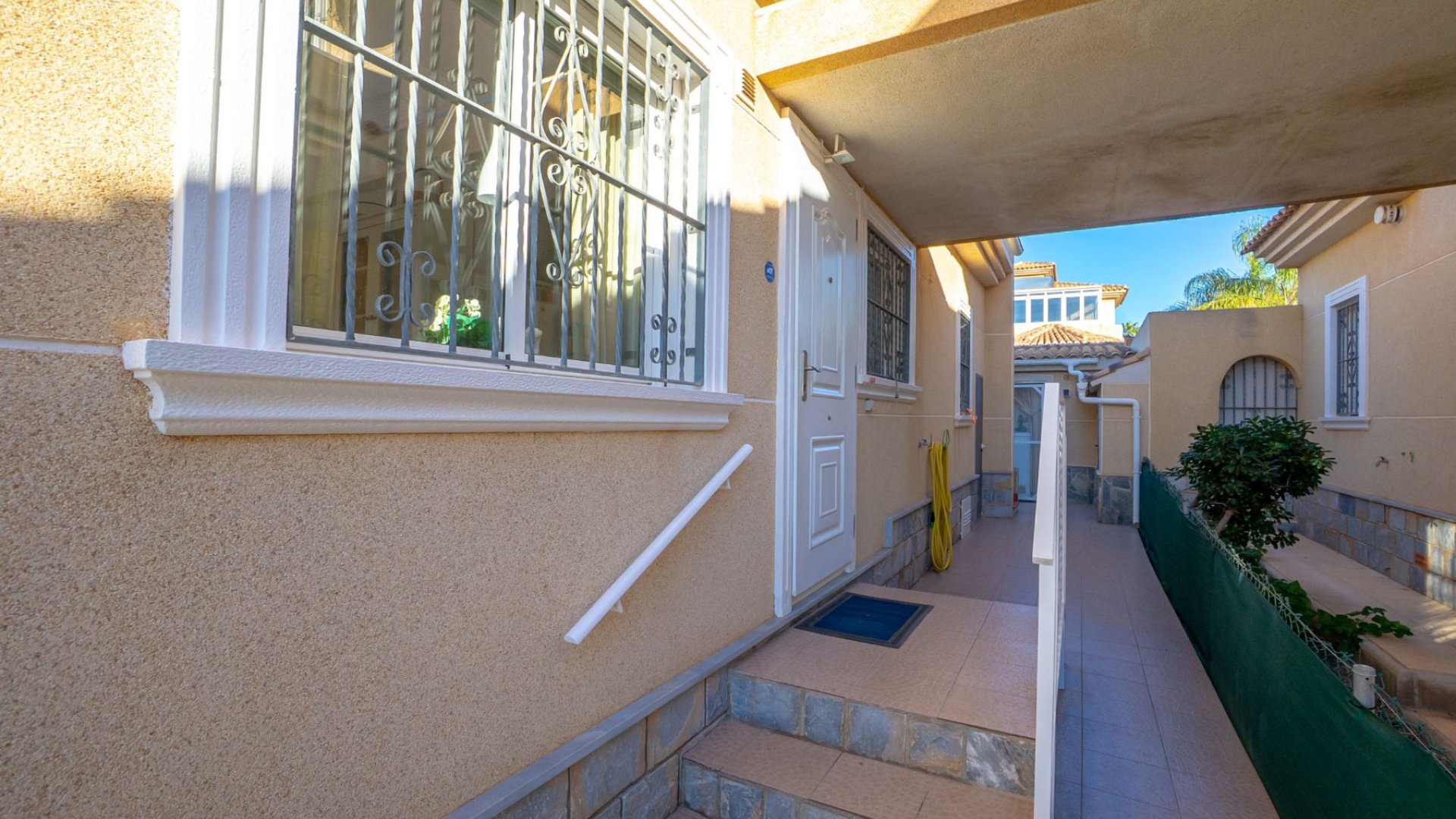 Revente - Villa -
Torrevieja - El Chaparral