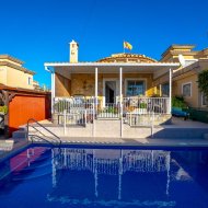 Revente - Villa -
Torrevieja - El Chaparral