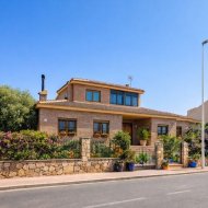 Revente - Villa -
Torrevieja - La Mata