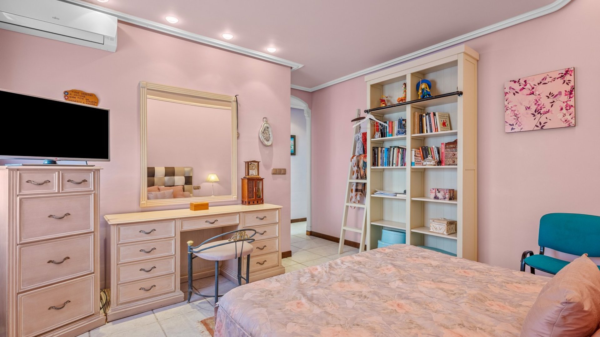 Revente - Villa -
Torrevieja - La Mata