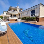 Revente - Villa -
Torrevieja - La Mata