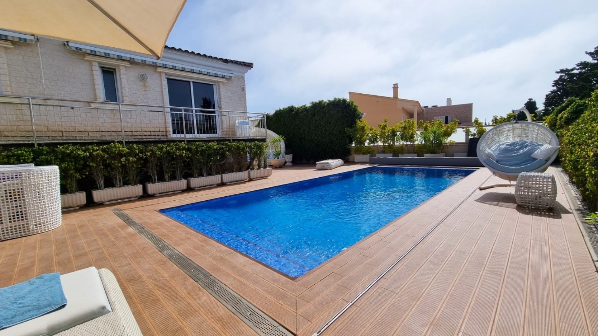 Revente - Villa -
Torrevieja - La Mata