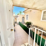 Revente - Villa -
Torrevieja - La Siesta