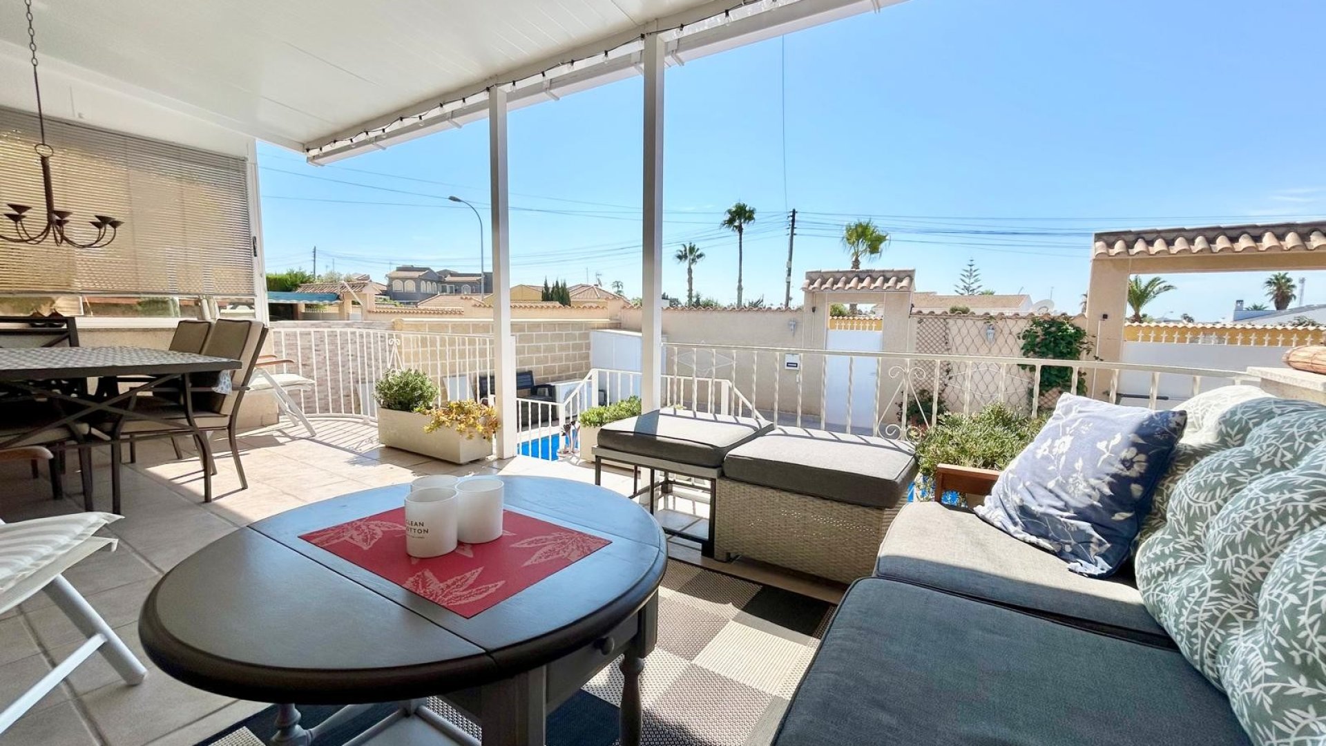 Revente - Villa -
Torrevieja - La Siesta