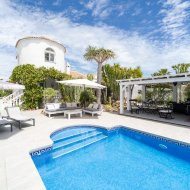 Revente - Villa -
Torrevieja - La Siesta