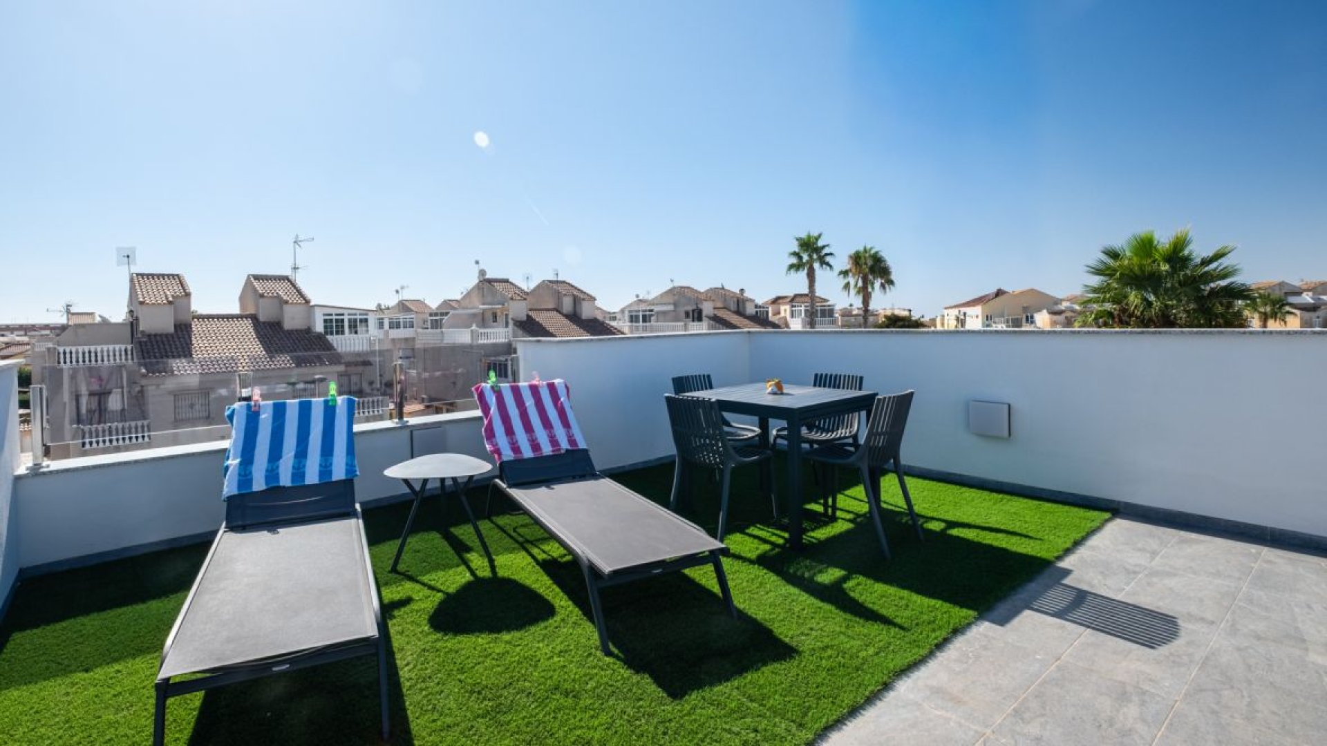 Revente - Villa -
Torrevieja - La Siesta