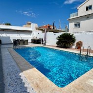 Revente - Villa -
Torrevieja - Los Altos*