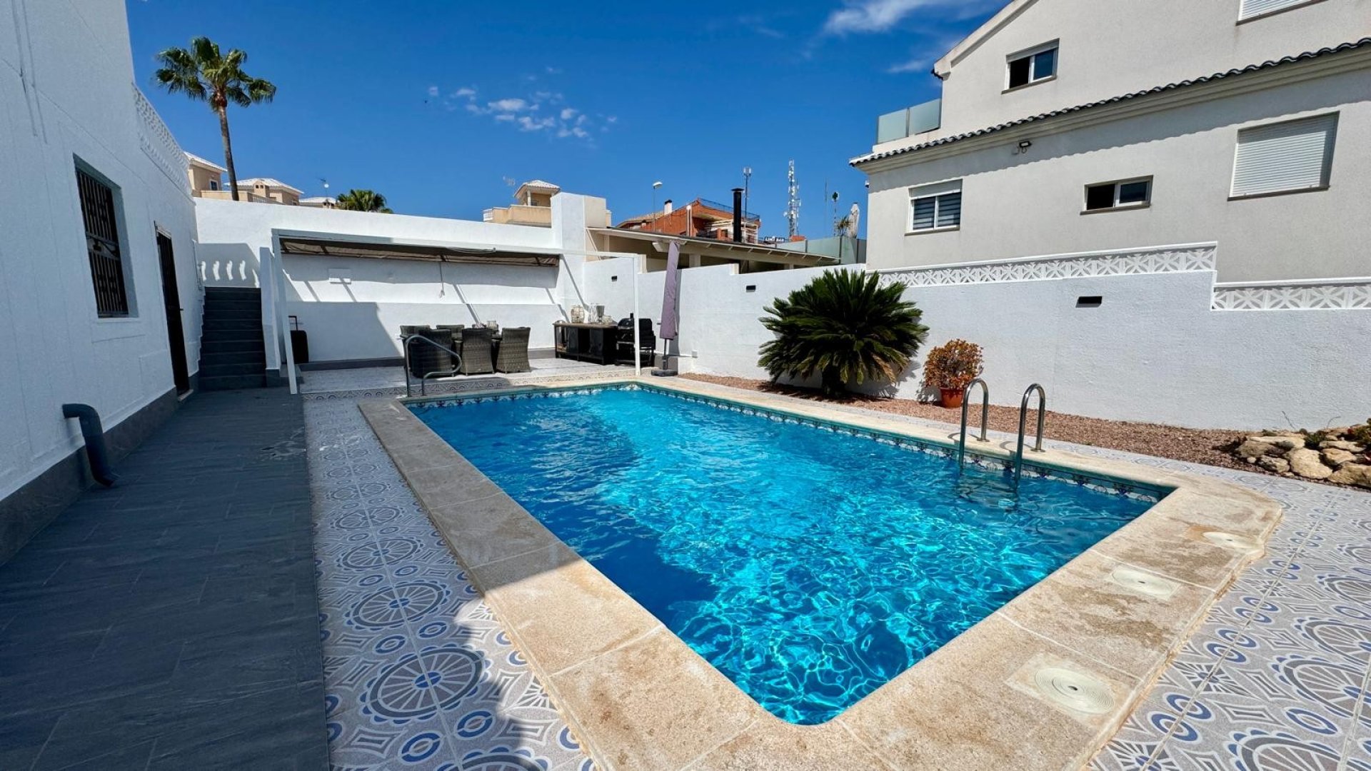 Revente - Villa -
Torrevieja - Los Altos*