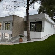 Revente - Villa -
Torrevieja - Los Balcones