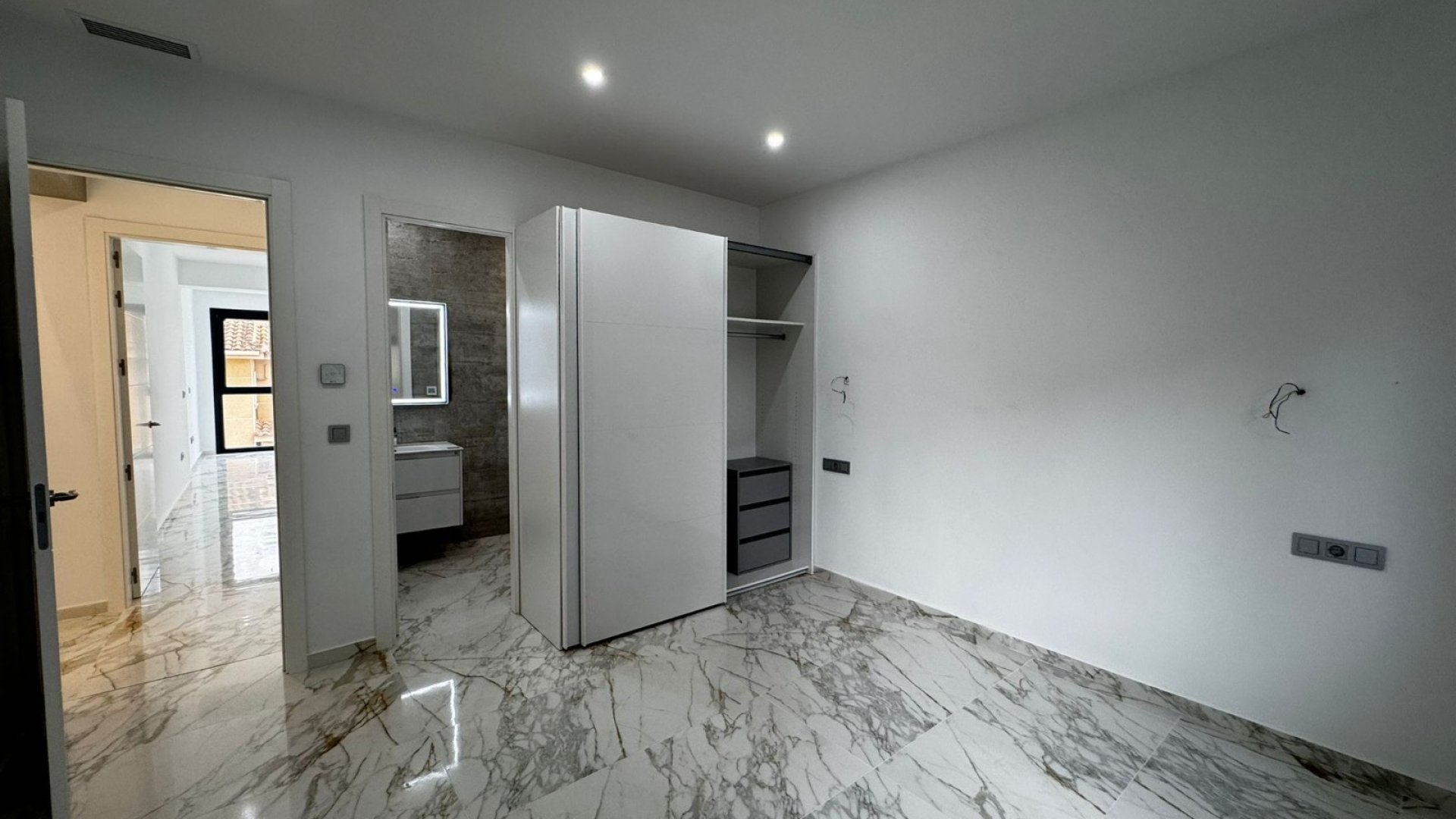 Revente - Villa -
Torrevieja - Los Balcones