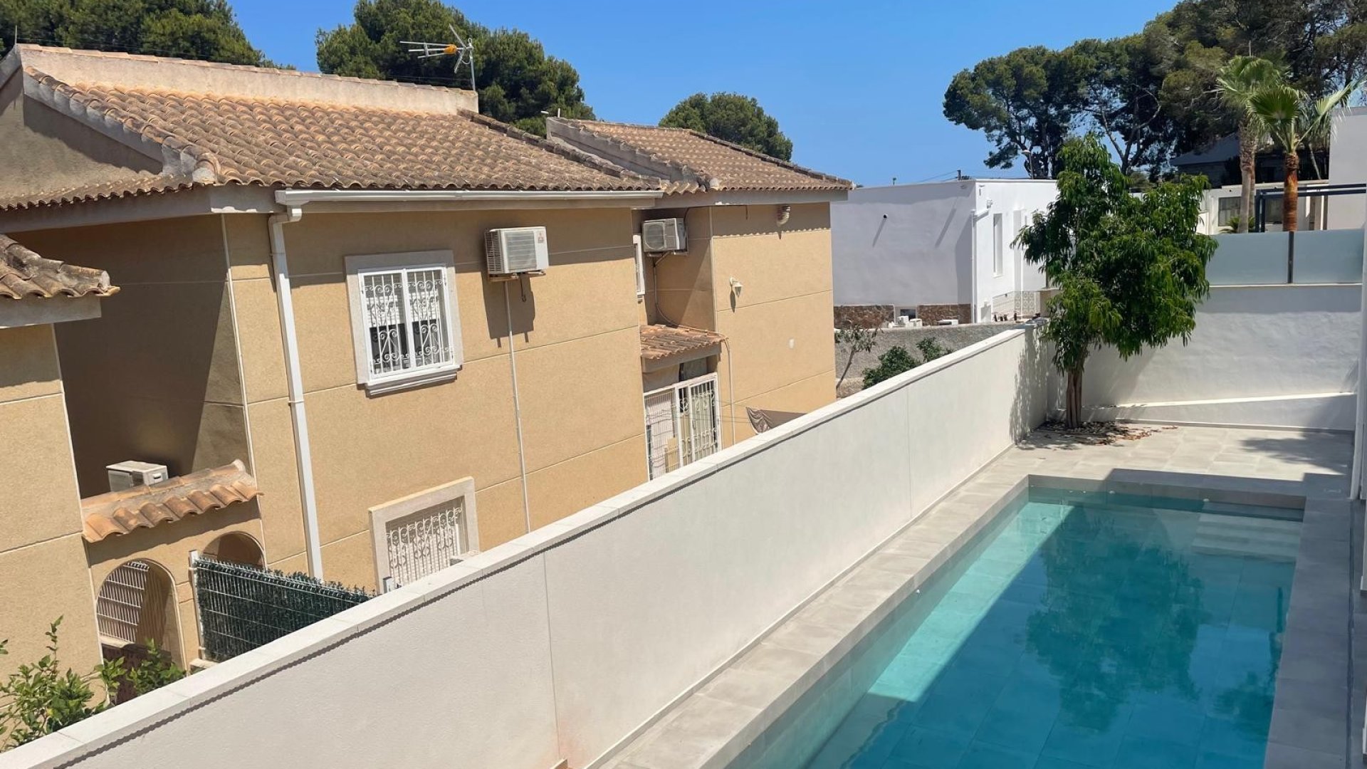 Revente - Villa -
Torrevieja - Los Balcones