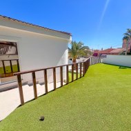 Revente - Villa -
Torrevieja - Los Balcones
