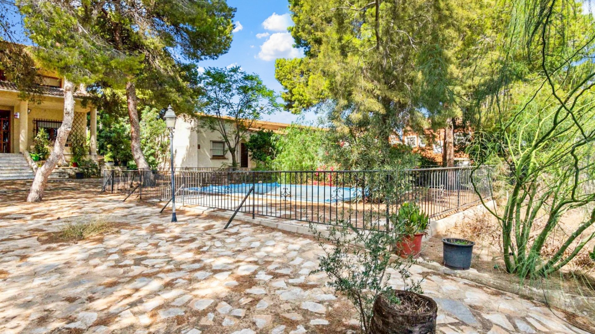Revente - Villa -
Torrevieja - Los Balcones