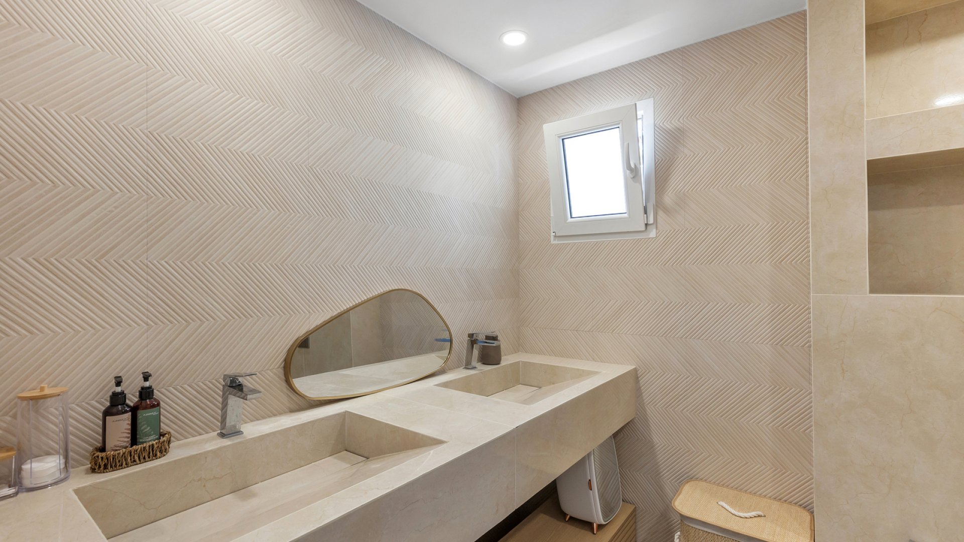 Revente - Villa -
Torrevieja - Los Balcones
