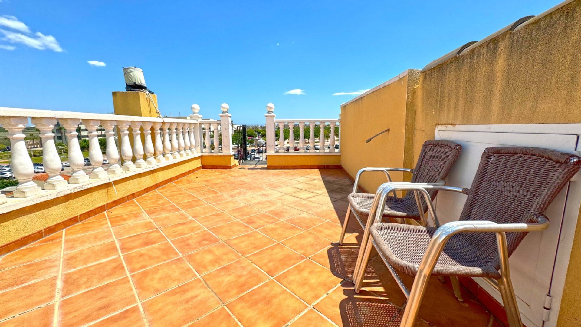 Revente - Villa -
Torrevieja - Los Balcones