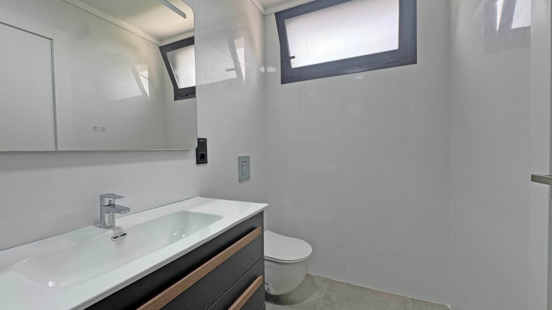 Revente - Villa -
Torrevieja - Los Balcones