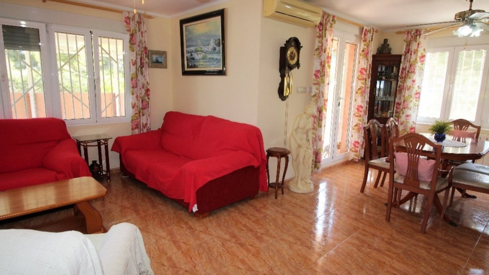 Revente - Villa -
Torrevieja - Los Balcones