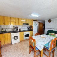 Revente - Villa -
Torrevieja - Punta Prima