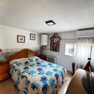 Revente - Villa -
Torrevieja - Punta Prima