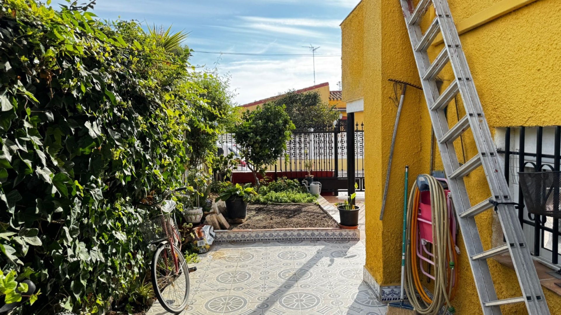 Revente - Villa -
Torrevieja - Punta Prima
