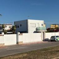 Revente - Villa -
Torrevieja - Torreta - Florida