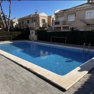 Revente - Villa -
Torrevieja