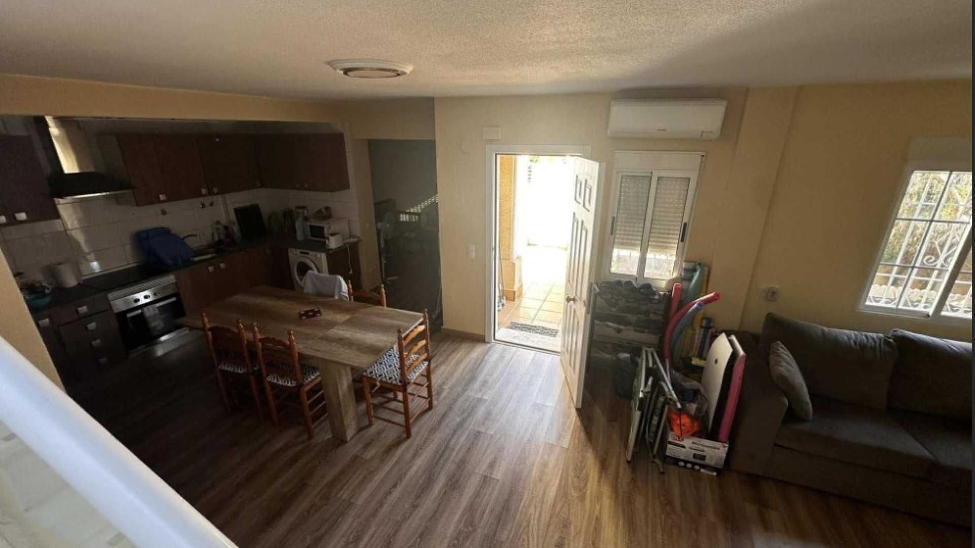 Revente - Villa -
Torrevieja