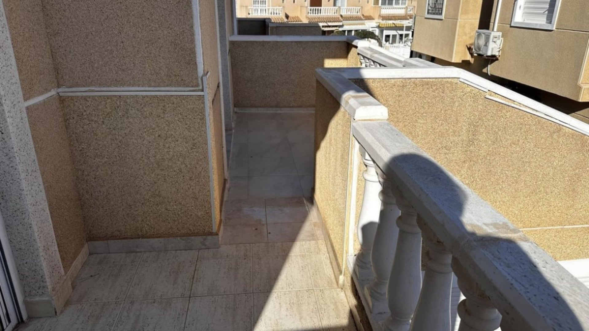 Revente - Villa -
Torrevieja