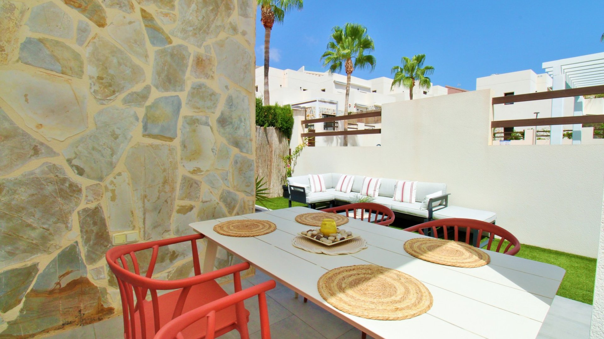 Revente - Villa -
Villamartín - PAU 8