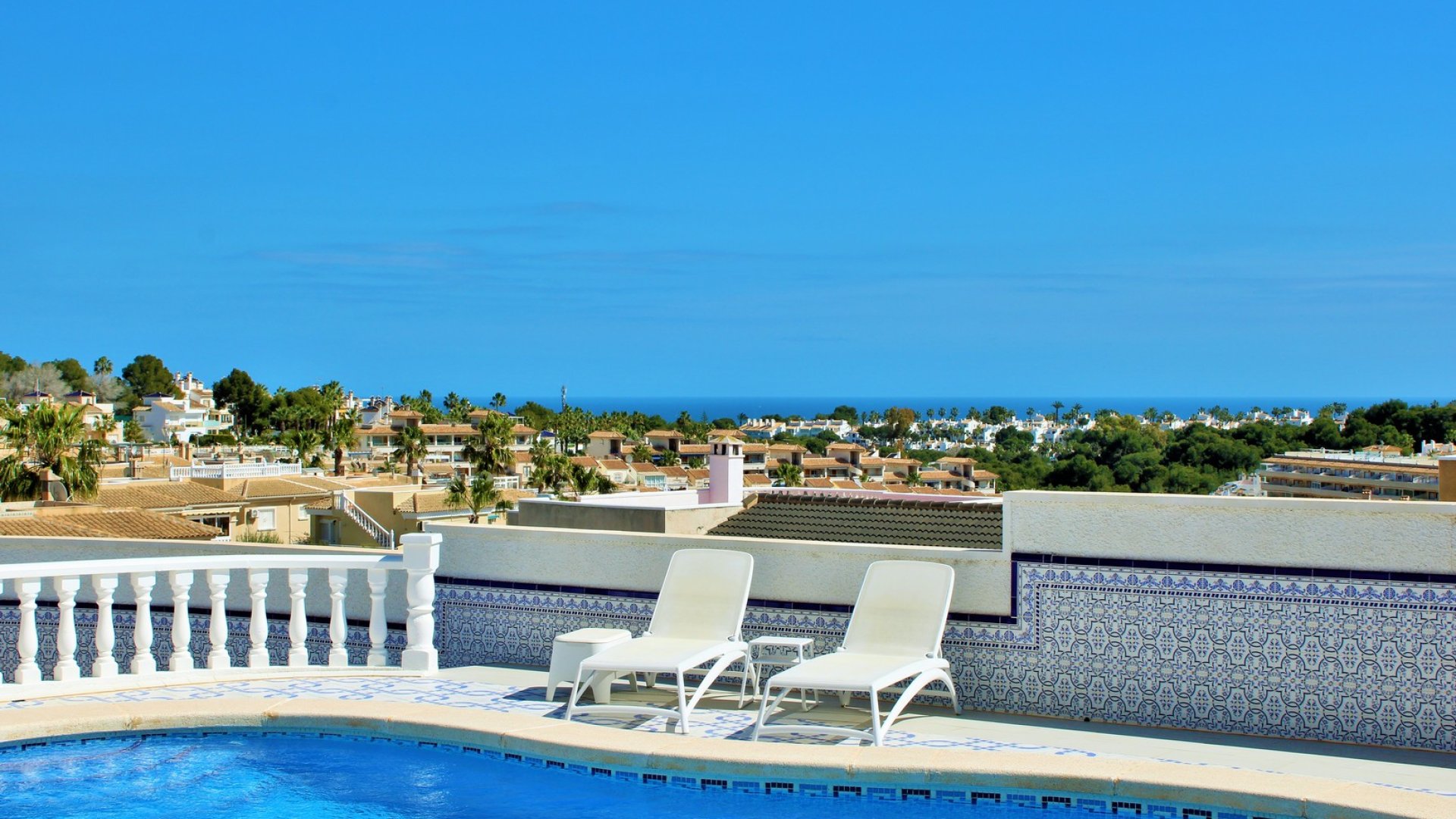 Revente - Villa -
Villamartín