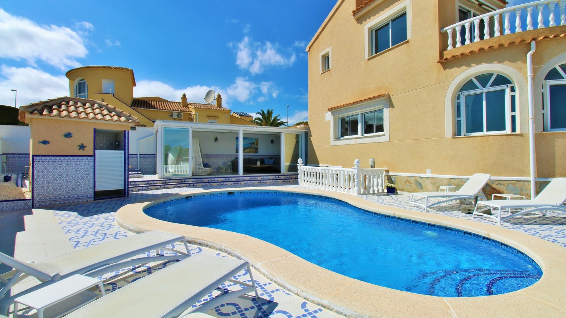 Revente - Villa -
Villamartín