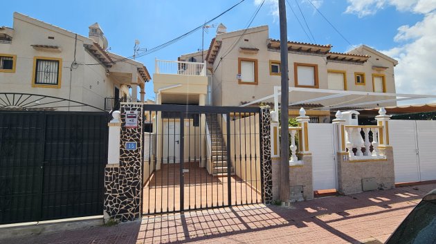 Townhouse - Resale -
                Orihuela Costa - ML-65981