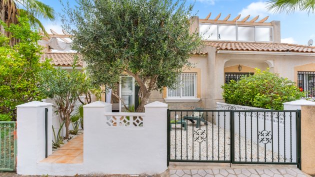 Townhouse - Resale - Orihuela Costa -
            Villamartín