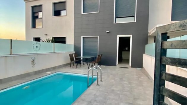 Townhouse - Resale -
                San Javier - ML-75089