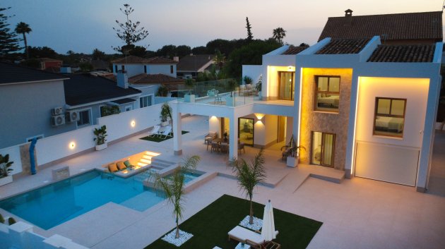 Villa - Nouvelle construction - Orihuela Costa -
                Orihuela Costa