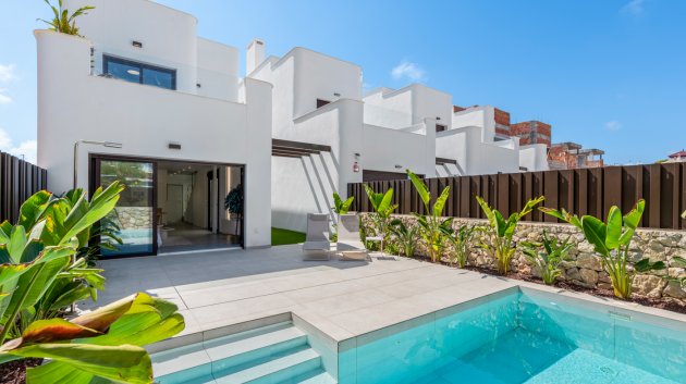 Villa - Nouvelle construction - Pilar de la Horadada -
                Pilar de la Horadada