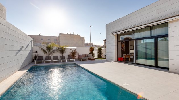 Villa - Nouvelle construction - Pilar de la Horadada -
            Pilar de la Horadada