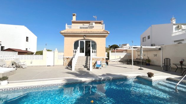 Villa - Resale -
                Benijofar - ML-11921