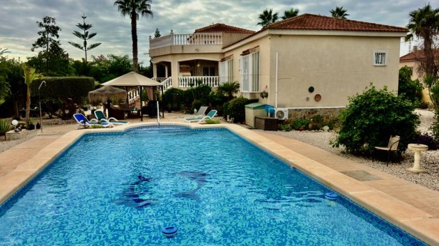 Villa - Resale - Catral -
                Catral