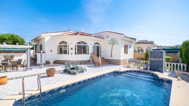 Villa - Resale - Ciudad Quesada -
            Ciudad Quesada