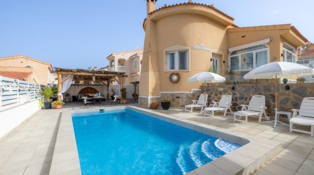 Villa - Resale - Ciudad Quesada -
                Costa Blanca