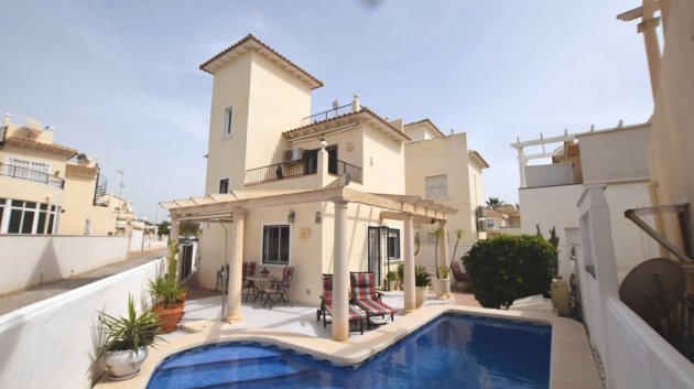Villa - Resale - Ciudad Quesada -
                Lo Pepin