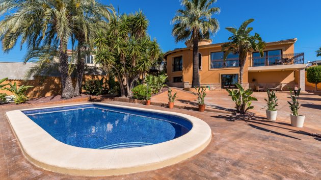 Villa - Resale -
                Ciudad Quesada - ML-37923