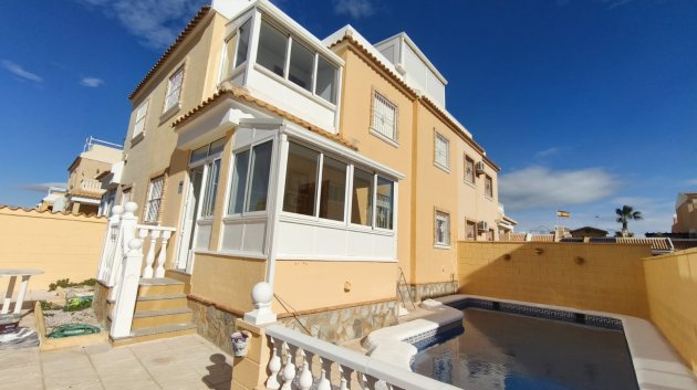 Villa - Resale -
                Ciudad Quesada - ML-40197